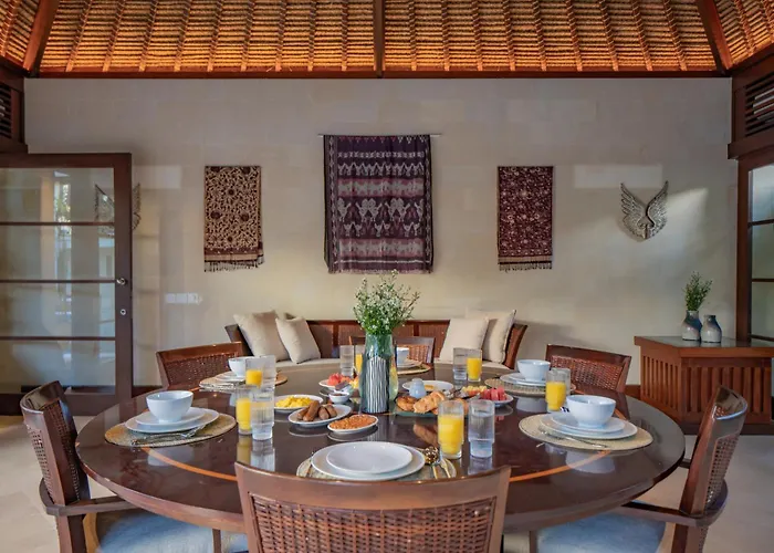 Villa Wibisana Beachside Luxury In